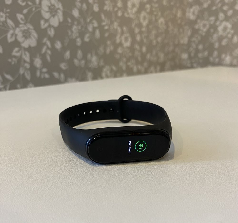 Фітнес Xiaomi mi band