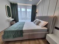 Продаж 2 кімнатної квартири в центрі міста