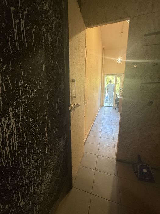 Комерційне приміщення 15,5 м², фасад, Київ, Голосіївський