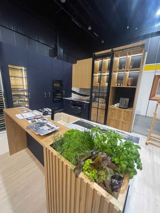 Kuchnia fronty akryl plus okleina dębowa naturalna