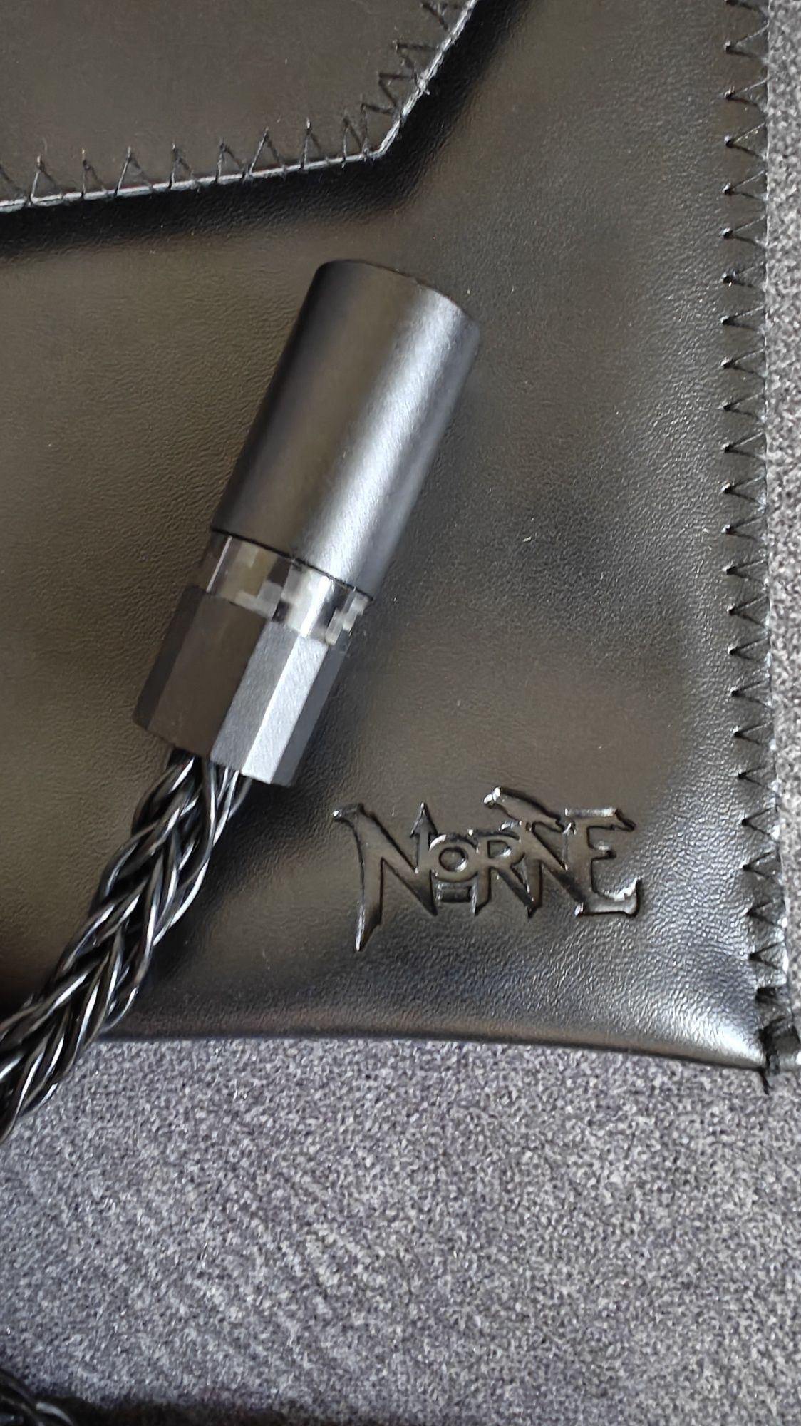 Norne drausk  audeze