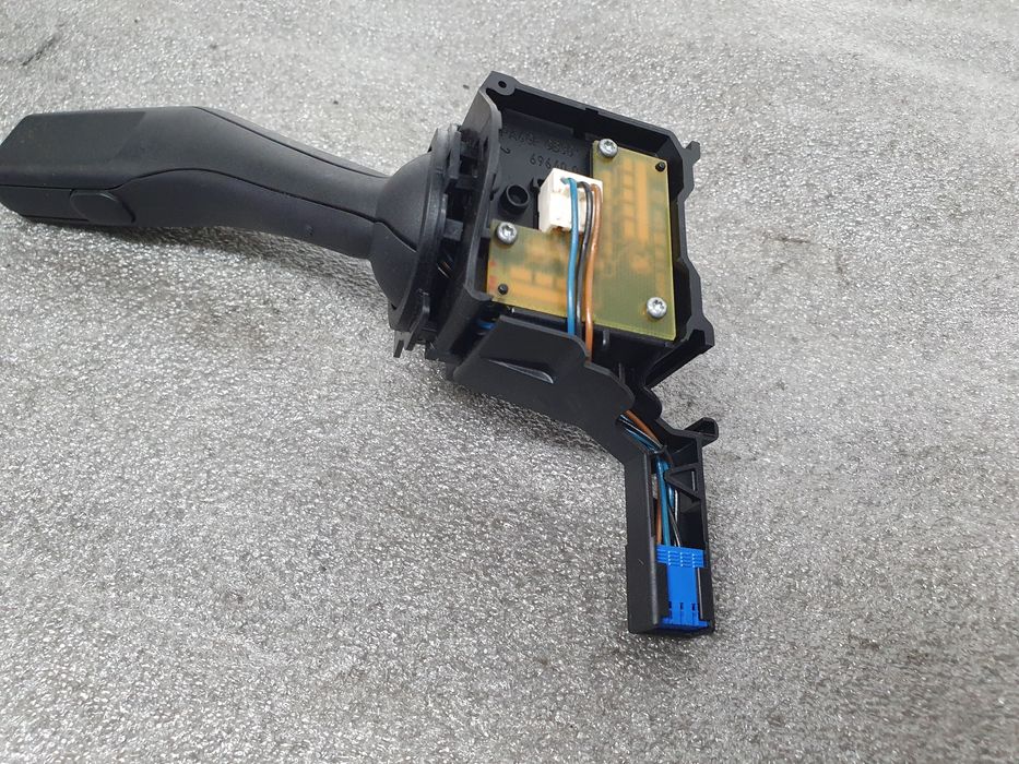 Conjunto / manetes de luzes e limpa vidros SKODA Octavia II Break (1Z5