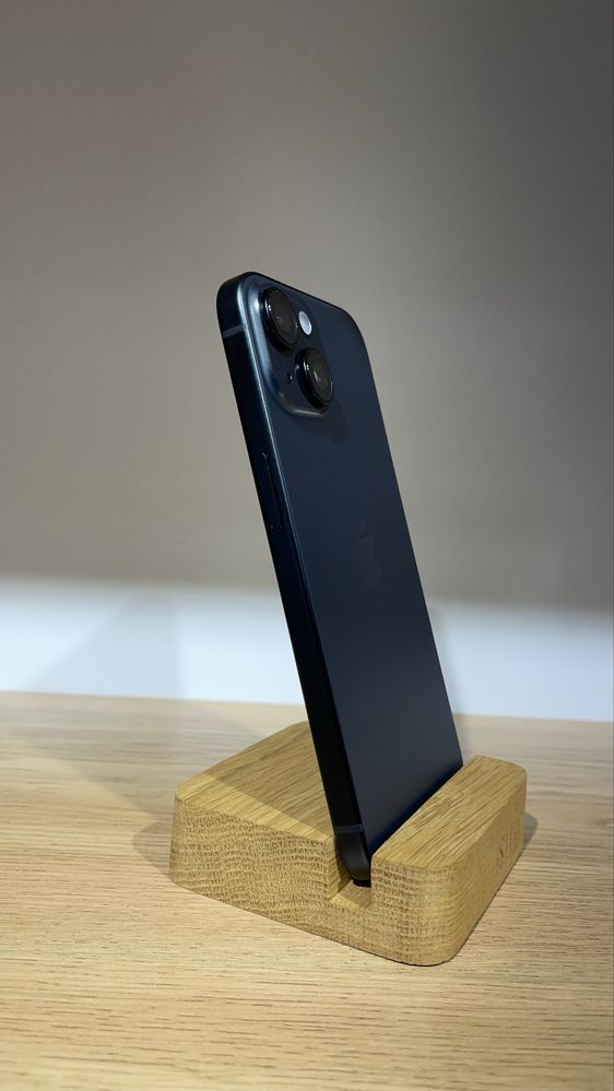 iPhone 15 128GB New 1 year warrenty