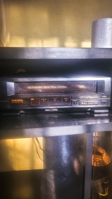 VHS відео програвач