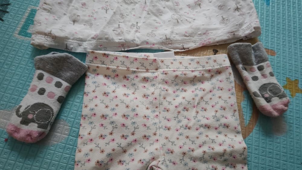 Komplecik spodnie +koszulka+skarpetki róż.62-68