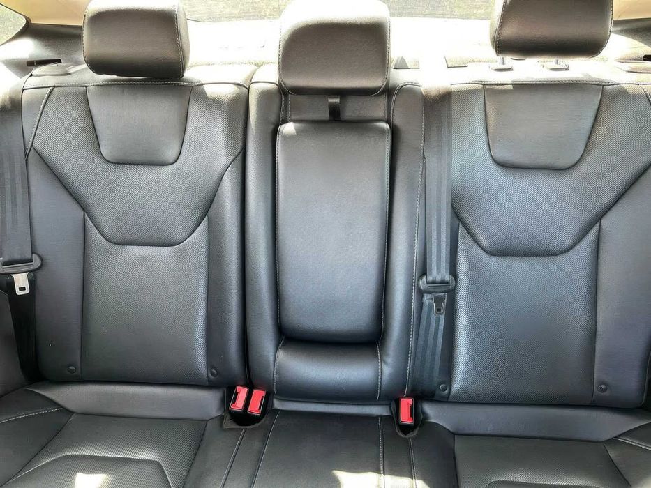 Ford Fusion Titanium      2020