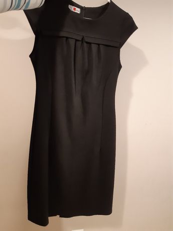 Czarna sukienka rozmiar S