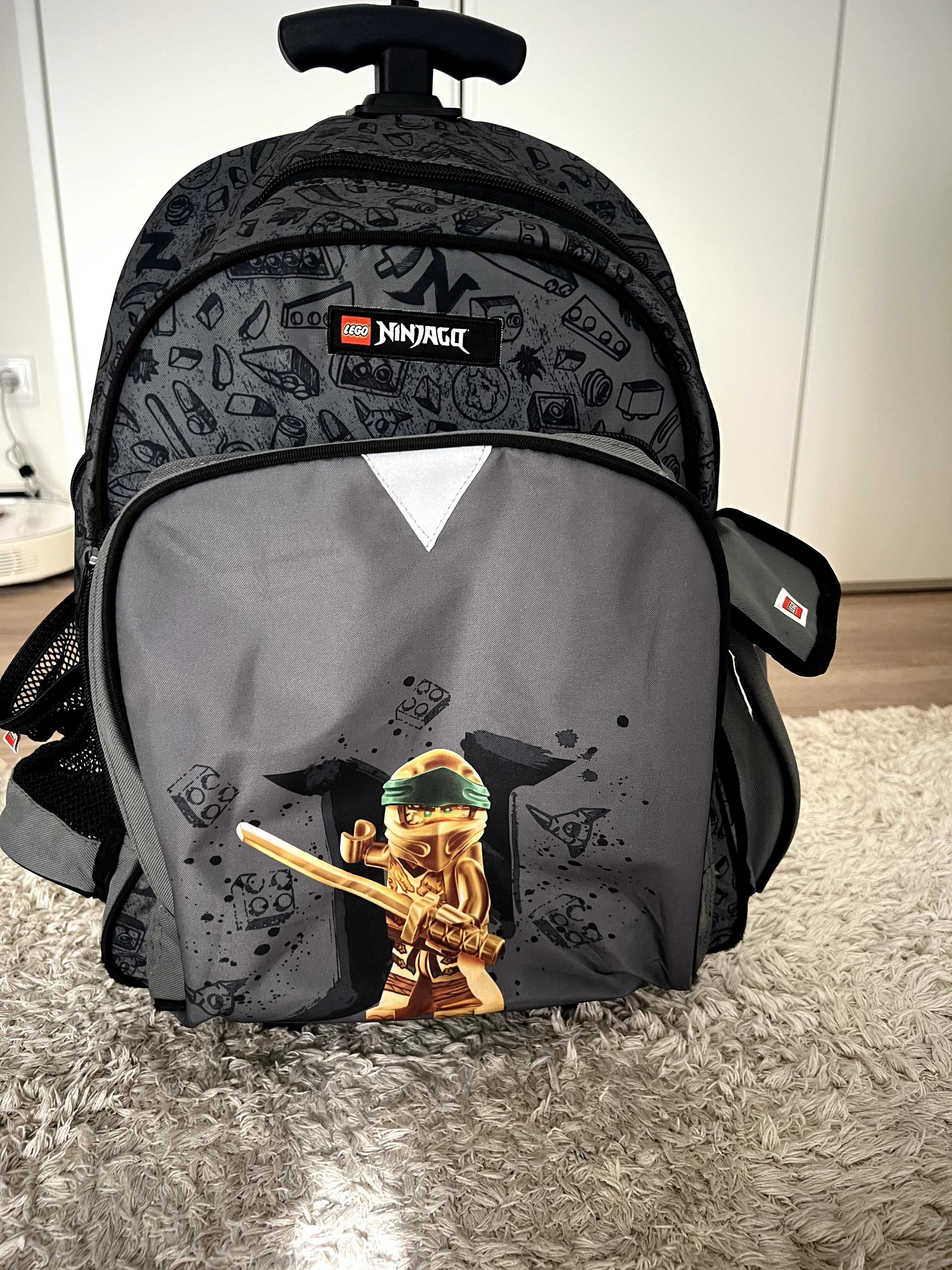 Mochila com rodas Lego Ninjago