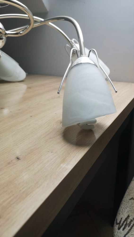 Lampa sufitowa na 5 kloszy