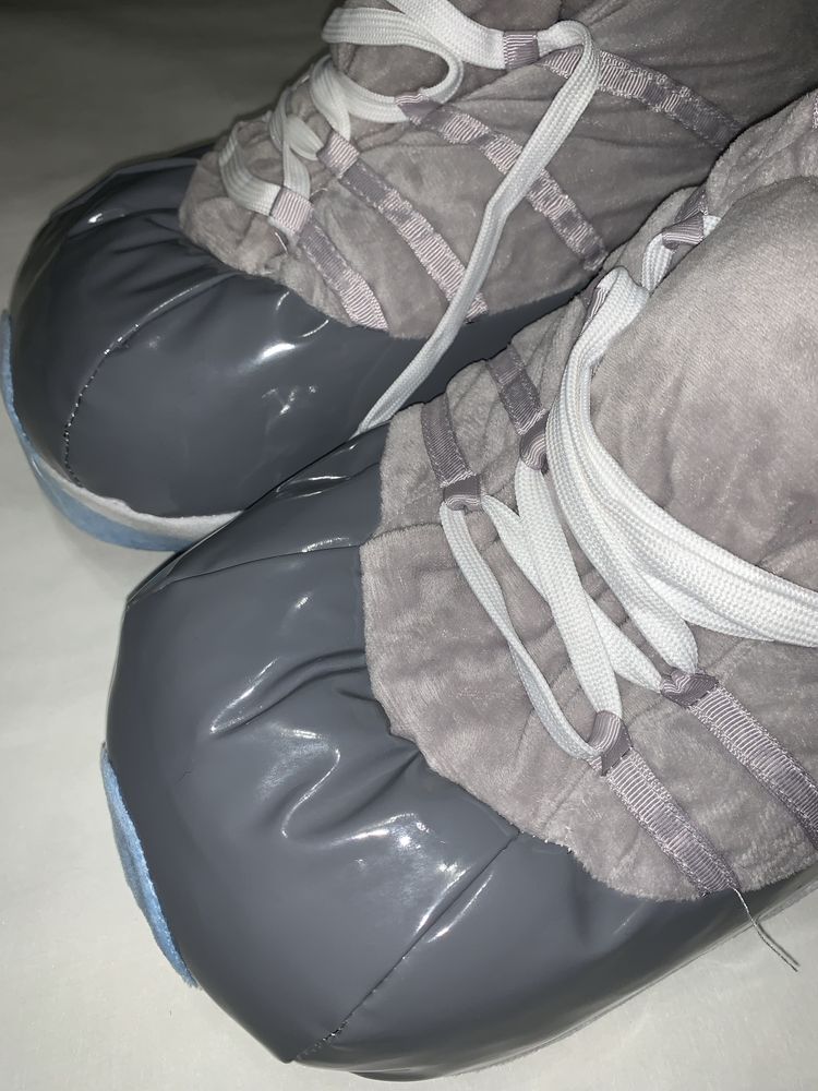 Тапки в стилі Jordan 11