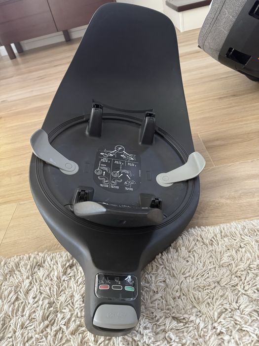 Продам люльку(автокресло) с базой cybex