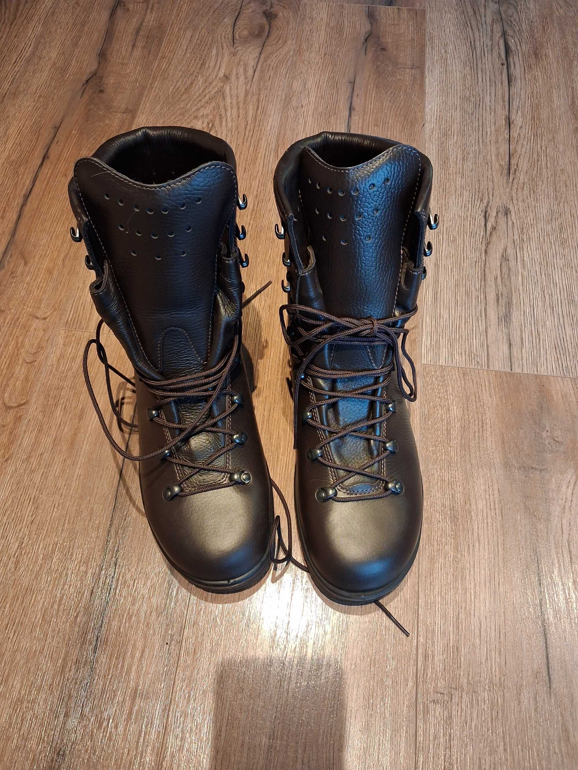 Buty Zimowe Trzewiki Wojskowe brązowe 933A/MON rozmiar 42,5 (27,5)
