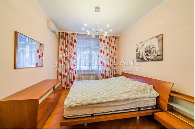 Продам 3к квартиру на Антоновича, 140. Чудовий ремонт. Без комісії!