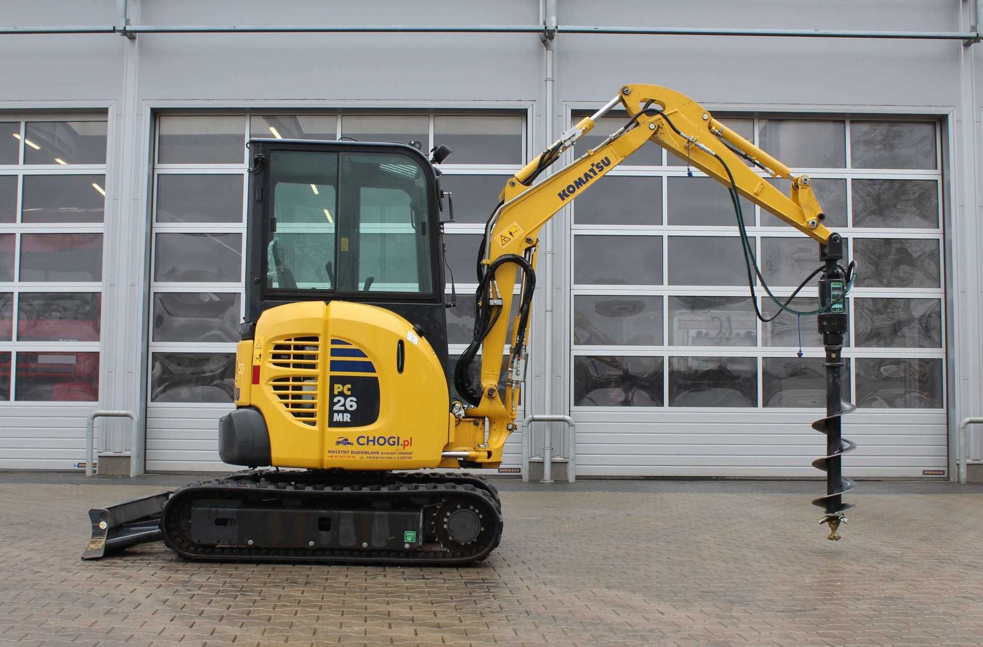 Minikoparka Komatsu PC26 + Wiertnica Digga Premium Drive PDX2 -Wynajem