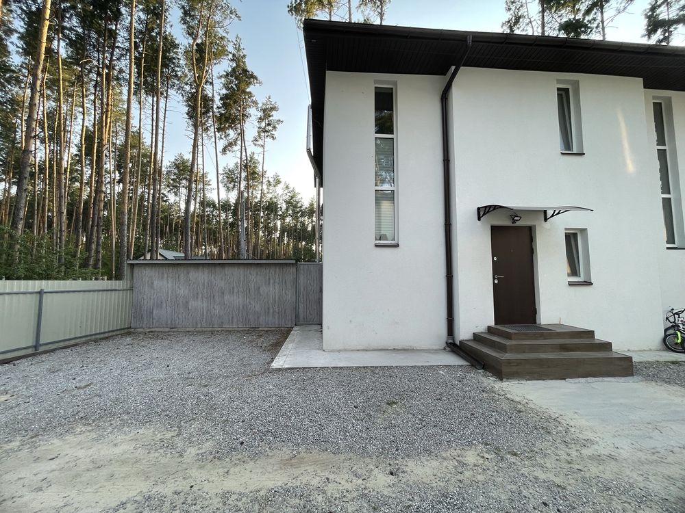 Продам ТаунХаус, Дарницький, Лісова 11