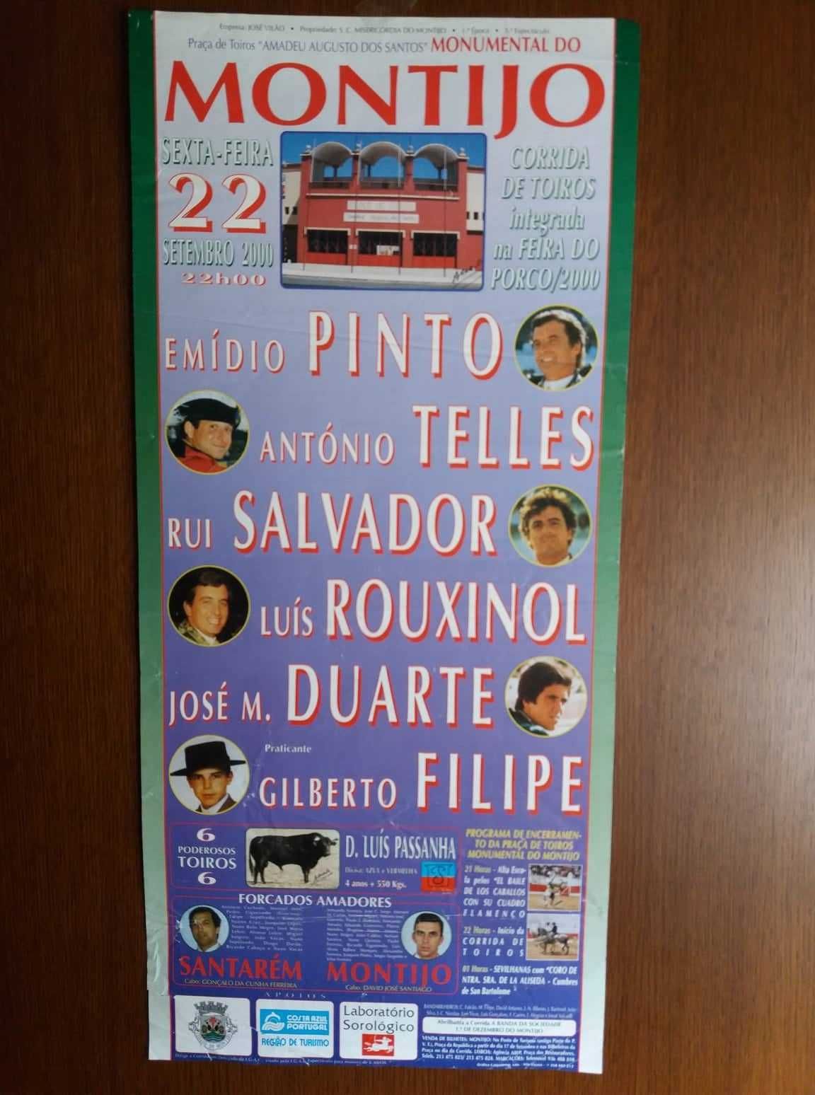Cartazes de Touradas do Ribatejo, com 68 cm de altura e 30 de largura