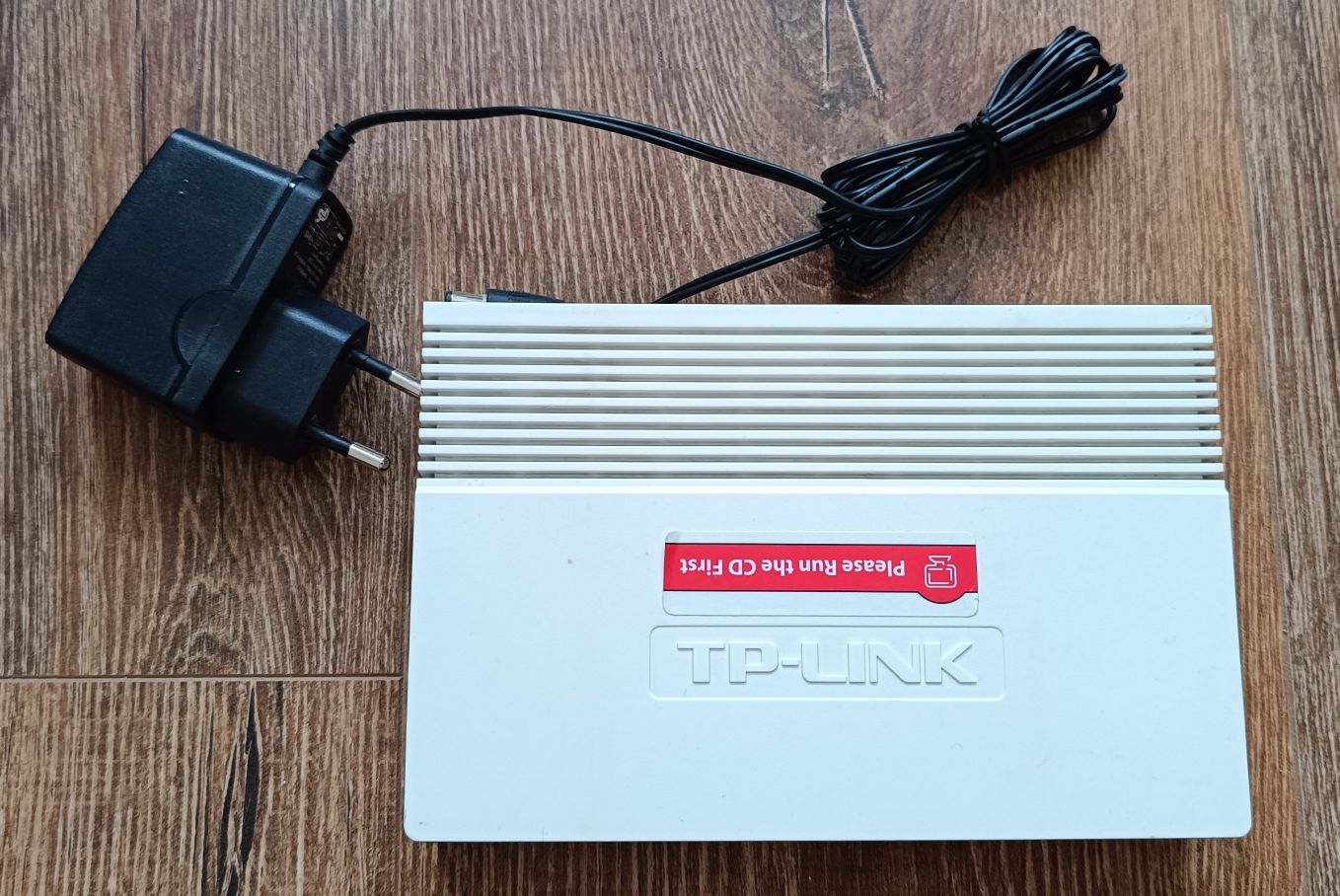 Комутатор  маршрутизатор tp link TL-R460