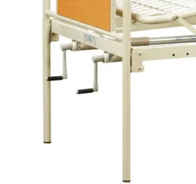 Кровать для лежачих больных инвалидов после инсульта винтовая новая