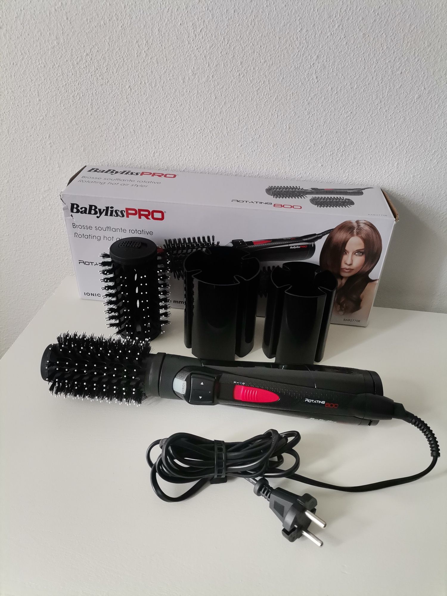 Escova modeladora Babyliss Pro Rotating 800