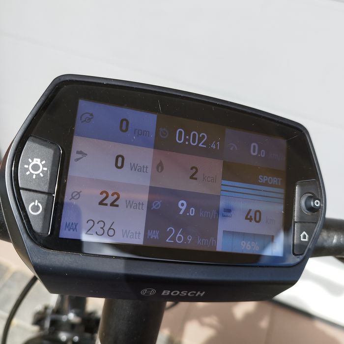 Rower  hybrydowy z eletryczną przerzutką KTM Macina Eight P5 56cm