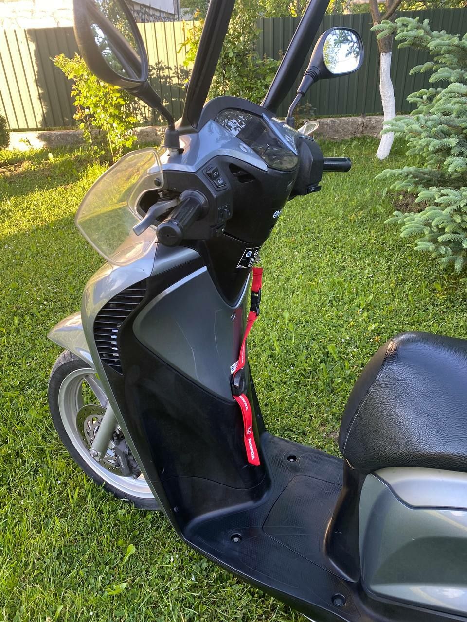 Продам Honda sh 150i