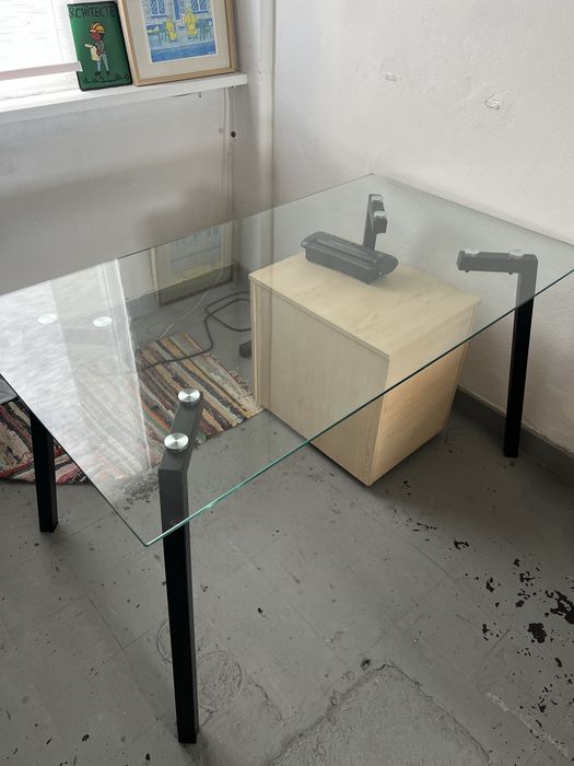 Mesa de vidro 136x78