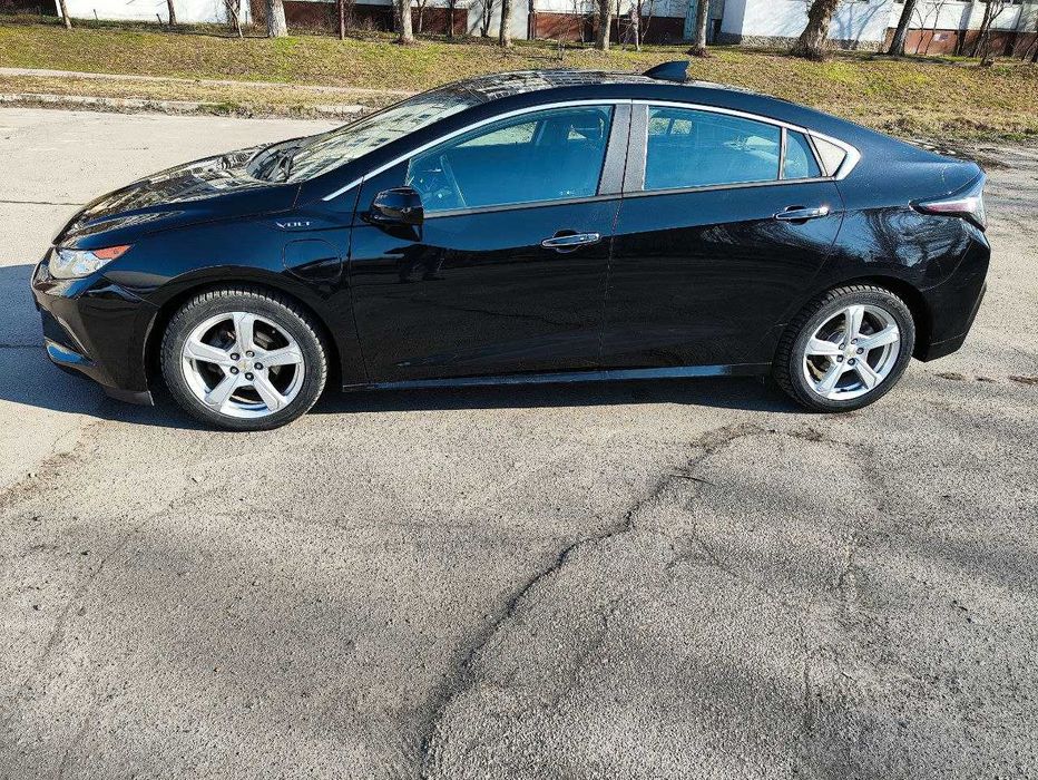 продам Шевроле Вольт 2