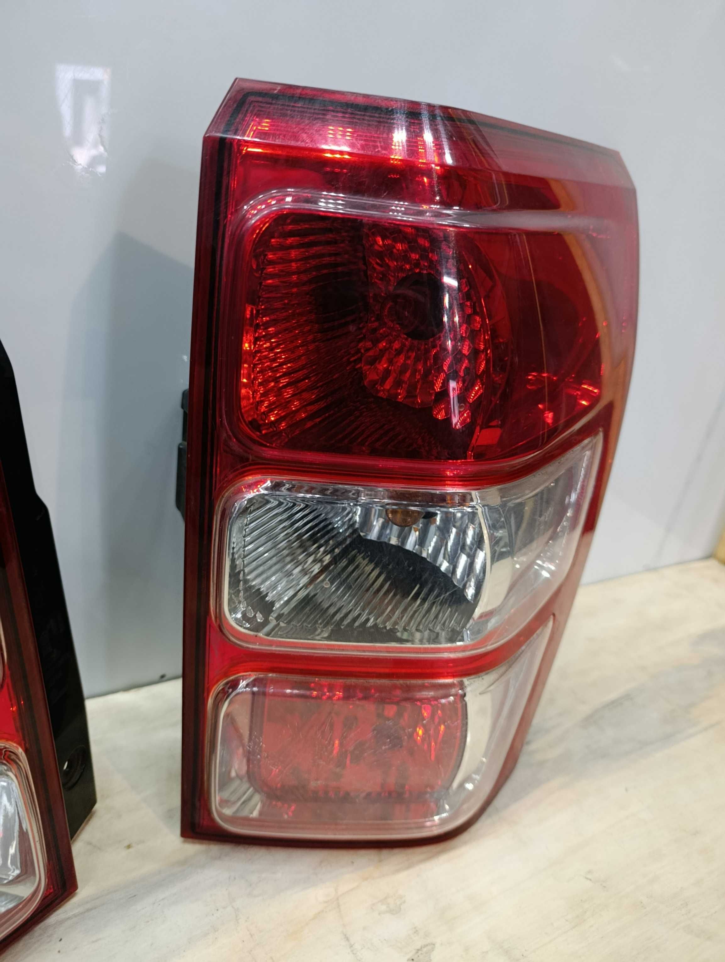 Фонарь правый Suzuki Grand Vitara ІІ (2005—2012)