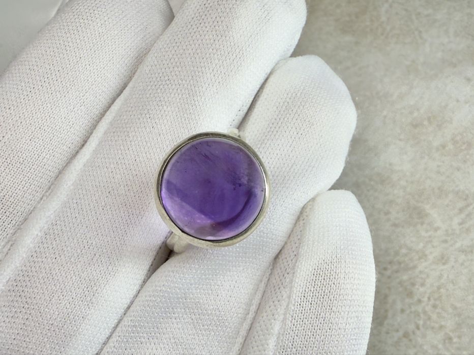 Срібний перстень 925-ї проби з аметистом