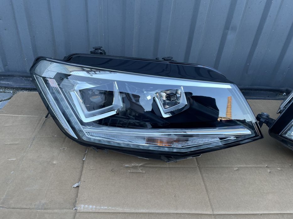 Передні фари FULL LED Volkswagen Caddy оригінал