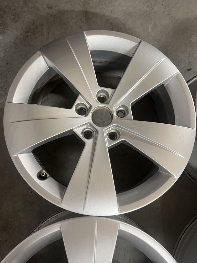 Oryginalne Alufelgi Skoda 17” ET 41 5x112