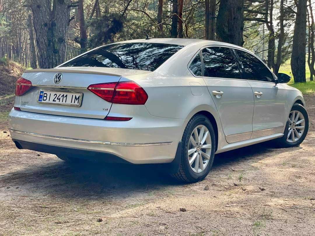 Продам Volkswagen Passat 2017 року