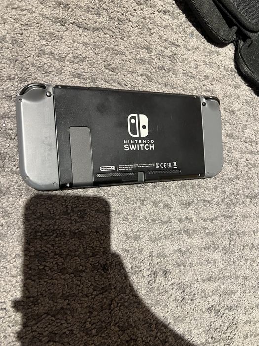 Nintendo Switch preta