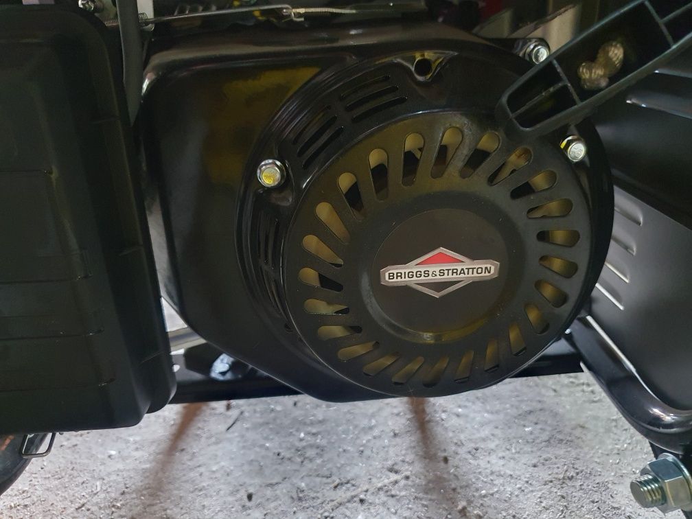 Agregat, generator