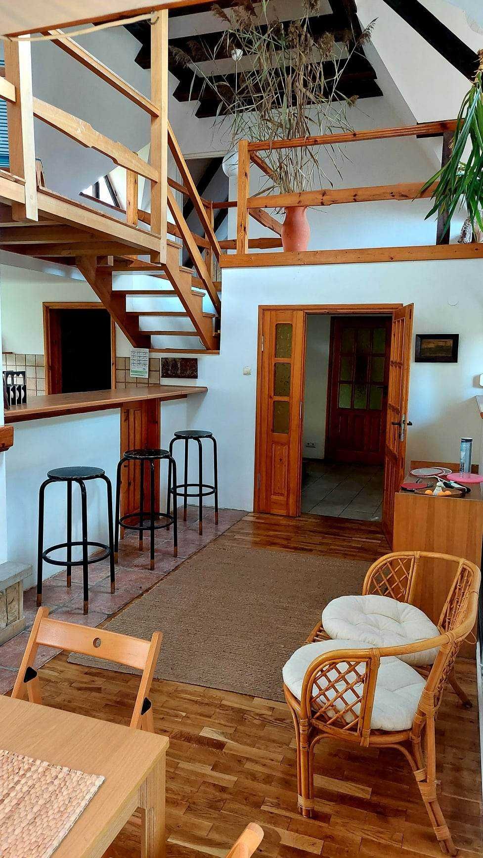 Dom na wynajem na Kaszubach z basenem do 10 os. sauna, ping pong itd