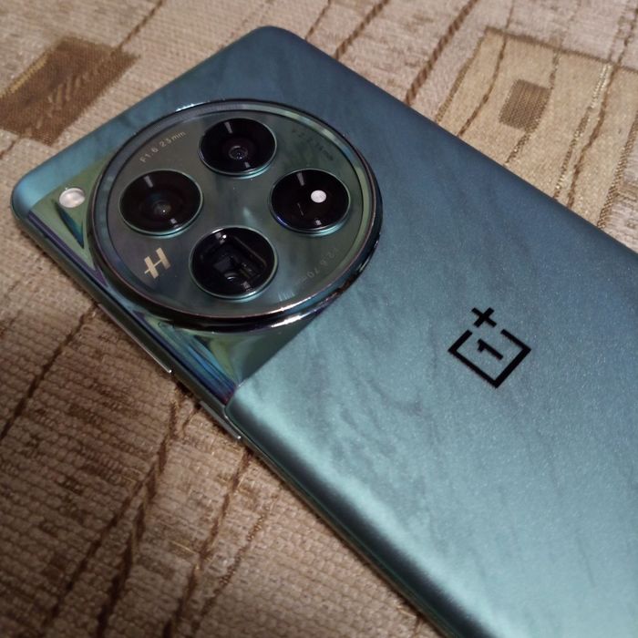 Обменяю OnePlus 12