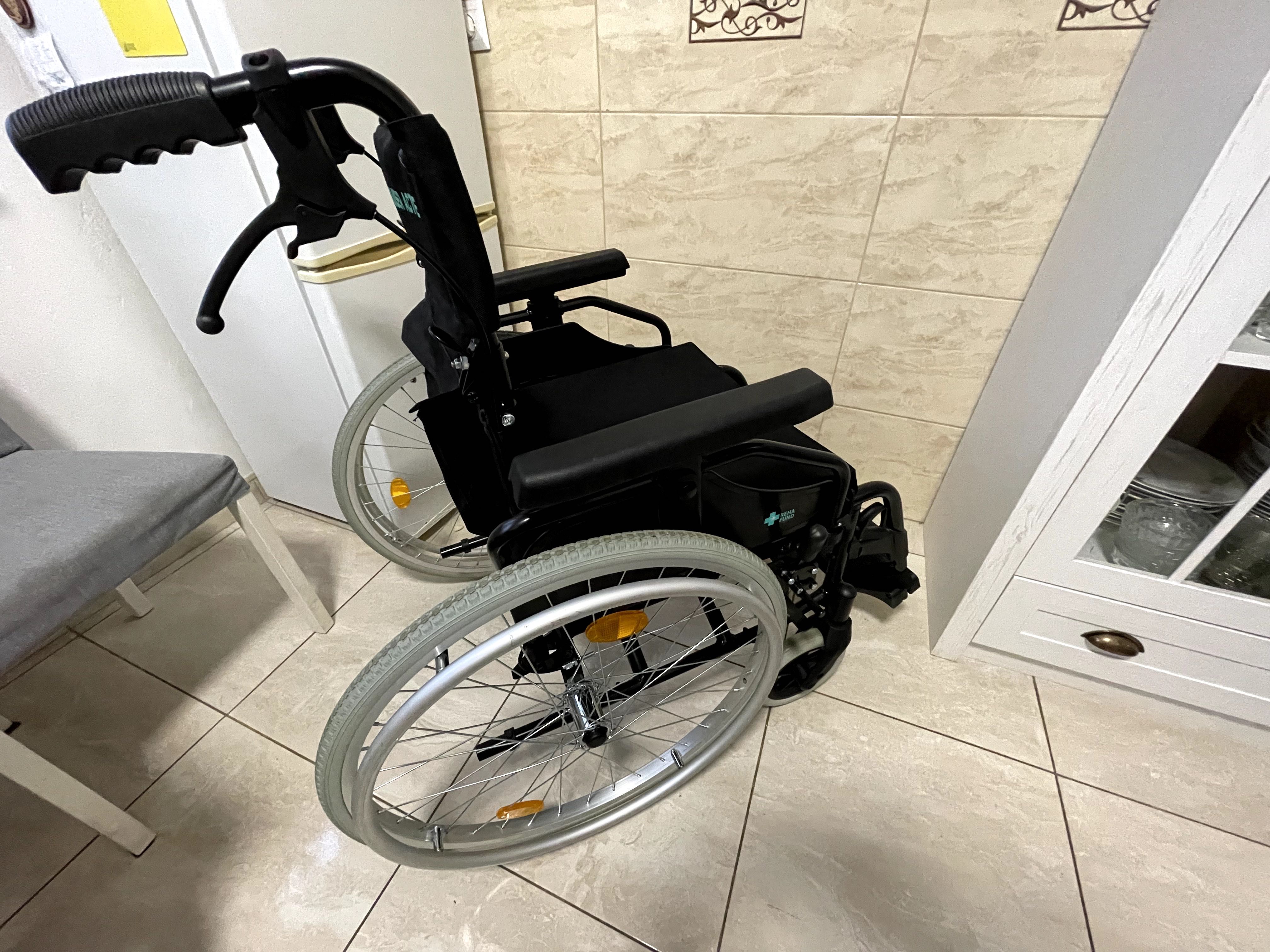 Wózek inwalidzki, składany. Reha Fund Cruiser Active. Jak Nowy!