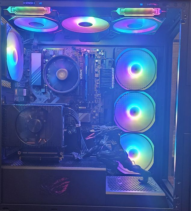 Komputer do gier AM5 Ryzen, 16 gb ddr5, 1024 gb SSD,  Venom, Corsair