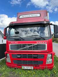 Вантажівка Volvo FM12 420