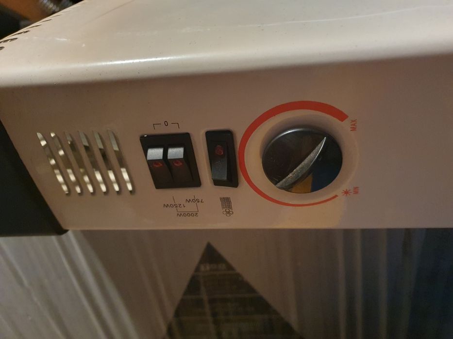 Grzejnik elektryczny 2000W