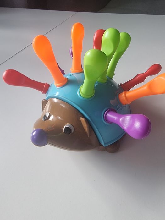 Zabawka edukacyjna, sorter jeżyk