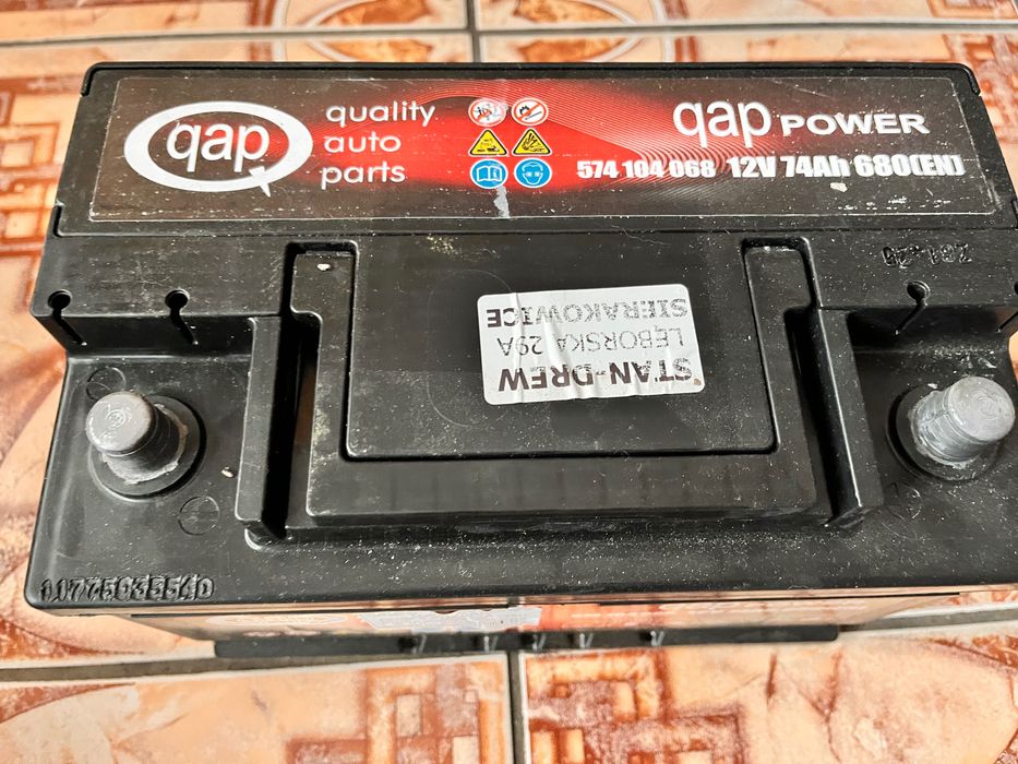 Akumulator samochodowy QAP 74ah 680a