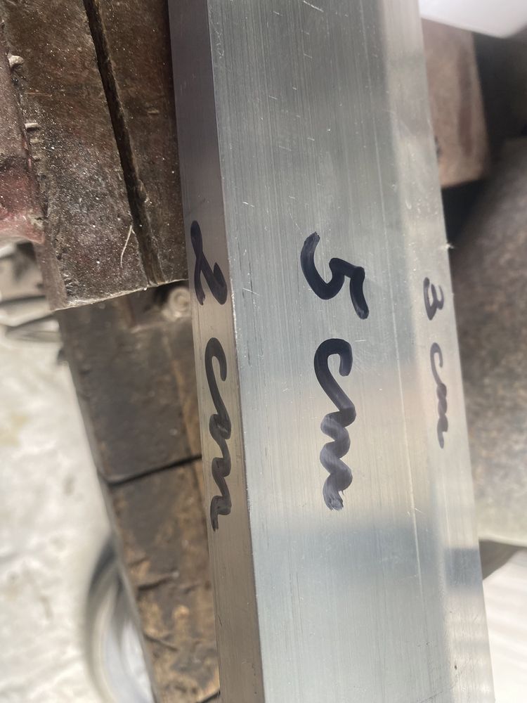 Aluminiowe profile 20x50x30 rynna, odwodnienie