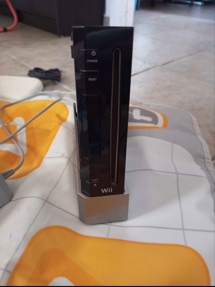 Consola Wii + comados (pack)
