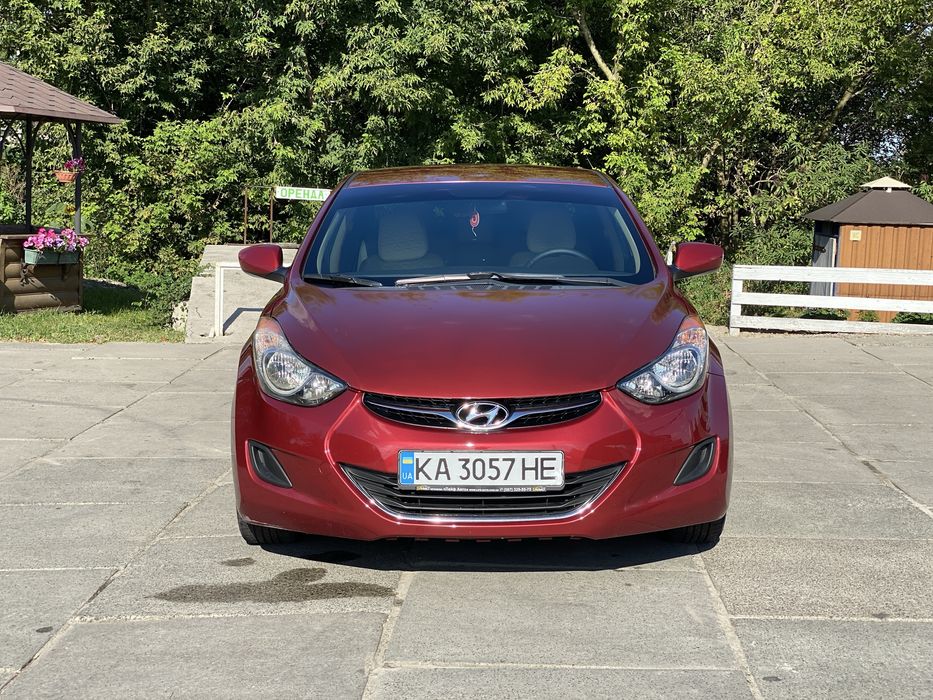 ПРОДАМ Hyundai Elantra в гарному стані