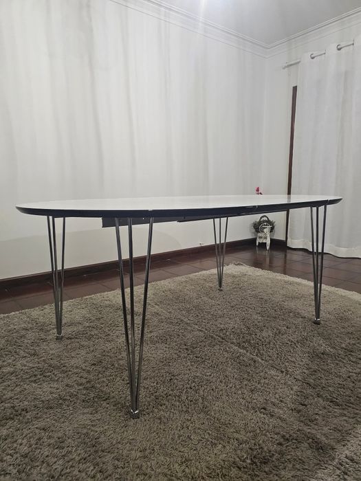 Mesa de jantar extensível