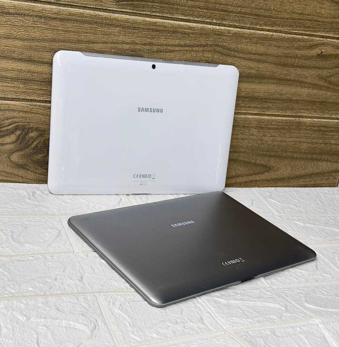 Планшет Samsung Tab 10  [Гарний стан]