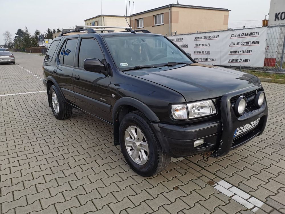 Opel Frontera B long