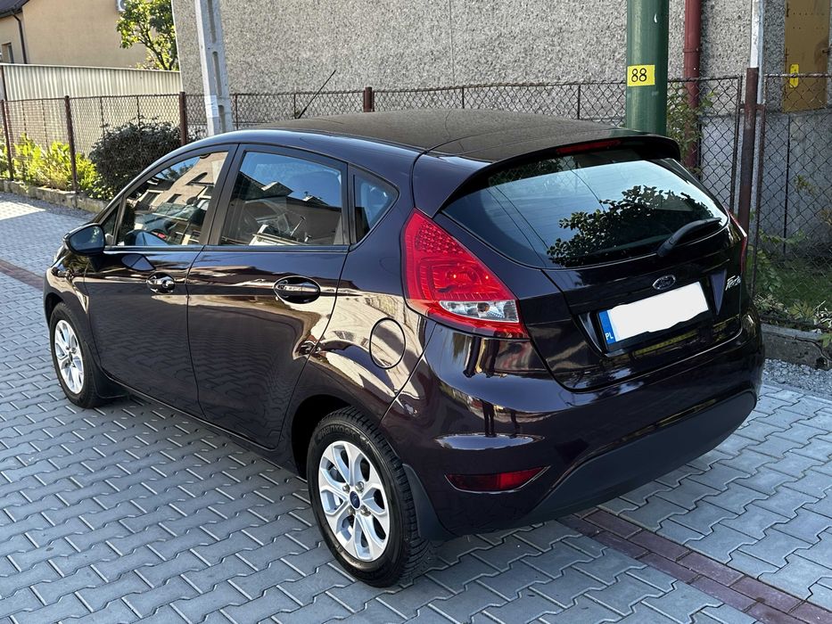 Ford Fiesta  benzyna  salon polska 127 tyś przebiegu