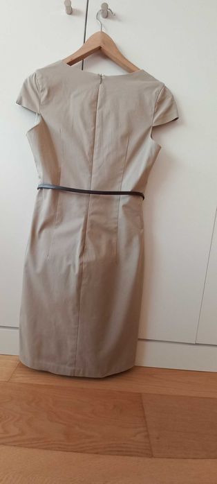 Vestido bege benetton (tamanho S)